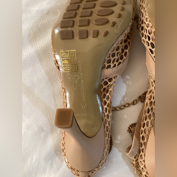 Bottega Veneta Stretch Pumps - Picture 12 of 14